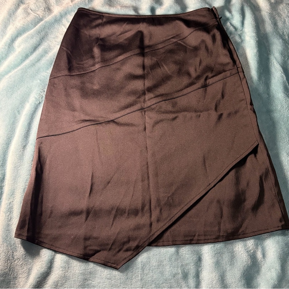 Chic Asymmetrical Black Skirt